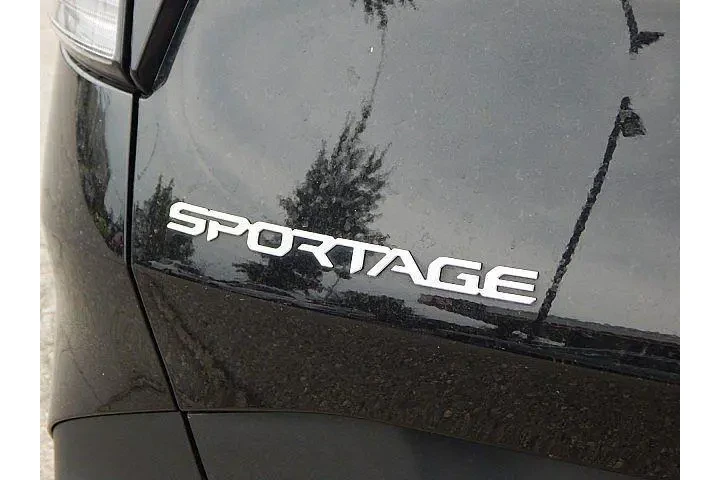 $25988 : Kia Sportage 2024 AWD LX 4dr image 7