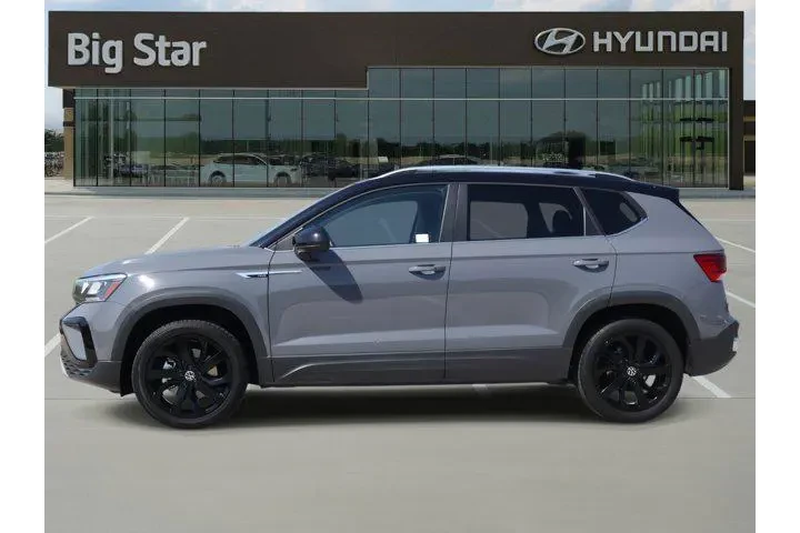 $20588 : Volkswagen Taos 2023 SE 4dr image 2