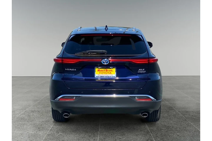 $30770 : Toyota Venza 2021 AWD XLE 4d image 4