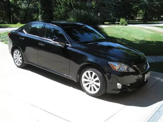 $6000 : 2009 Lexus IS250 Sedan 4D image 3