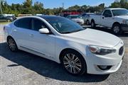 $9850 : 2014 Cadenza Premium thumbnail