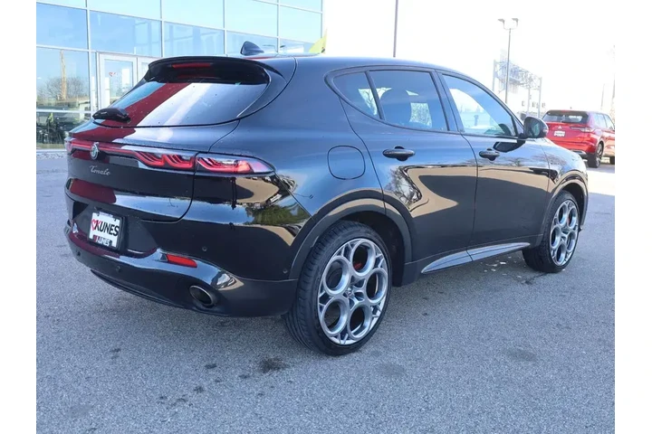 $26977 : Alfa Romeo Tonale Hybrid 202 image 10