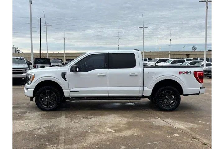 $32499 : Ford F-150 2021 4x4 XLT 4dr image 6