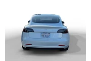 $26324 : Tesla Model 3 2022 AWD Long thumbnail