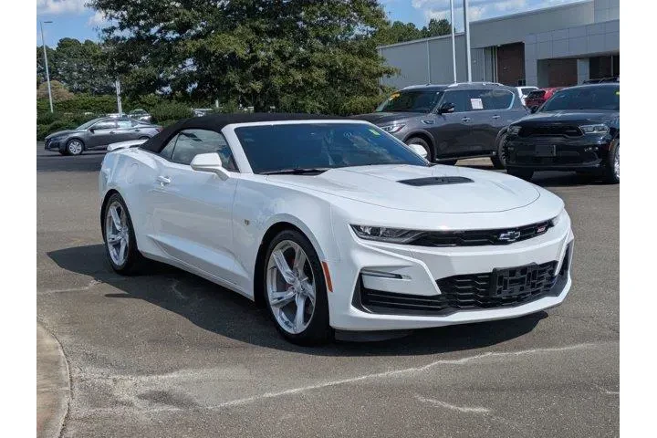 $37880 : Chevrolet Camaro 2020 SS 2dr image 4