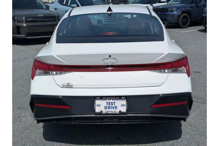 $25236 : Hyundai ELANTRA 2025 SEL Con image 6