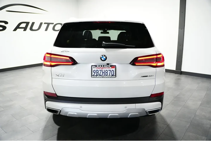 $33878 : 2022 X5 xDrive40i image 10