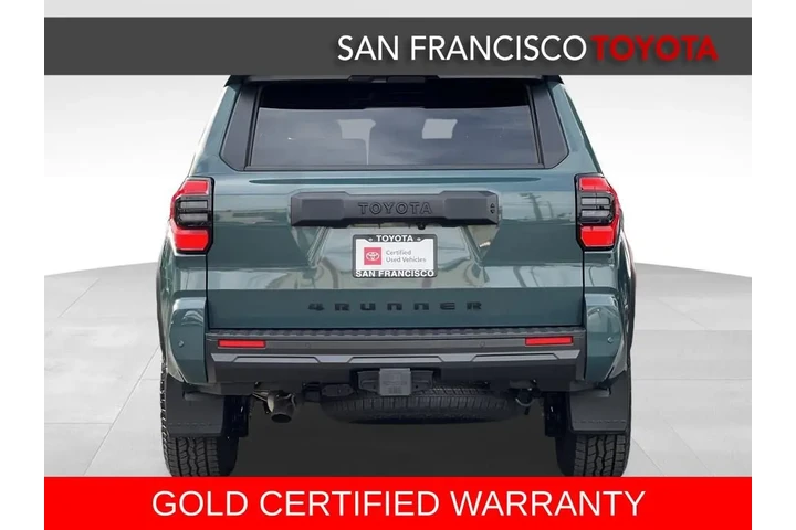 $1810 : Gold Certified2025 4Runner TR image 4