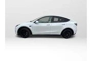 $23203 : Tesla Model Y 2020 AWD Long thumbnail