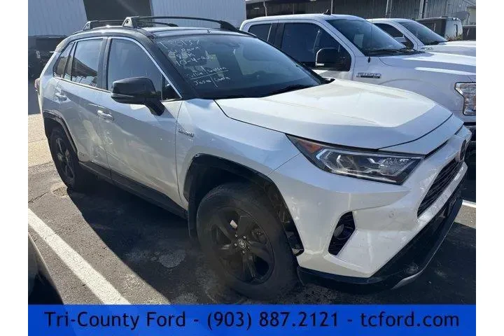 Toyota RAV4 Hybrid 2021 AWD image 1