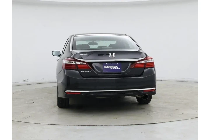 $15998 : Honda Accord 2016 LX 4dr Sed image 6