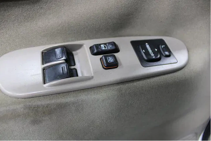 $9900 : Toyota Tundra 2006 SR5 4dr A image 7