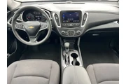 $21459 : Chevrolet Malibu 2024 LT 4dr thumbnail