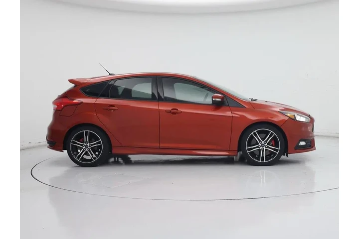 $23998 : Ford Focus 2018 ST 4dr Hatch image 7