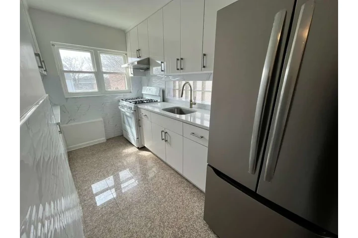 $2950 : Apt facil de rentar oaklan gar image 2