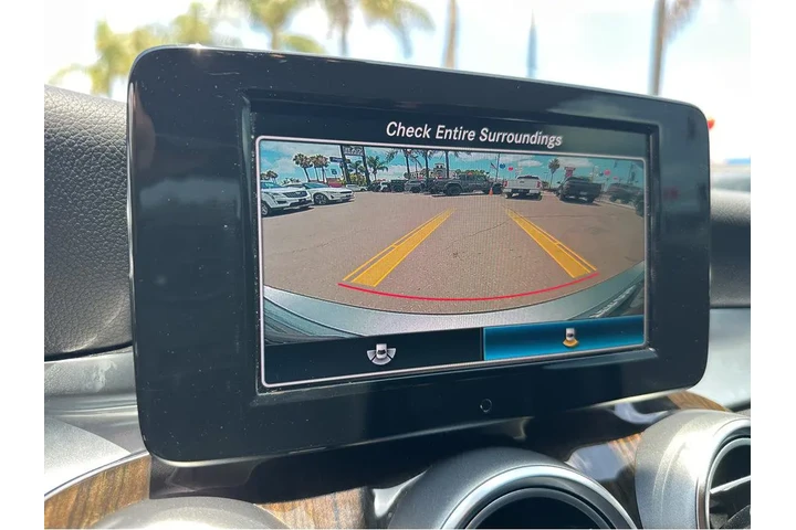 $19777 : 2019 C 300 Sedan image 7