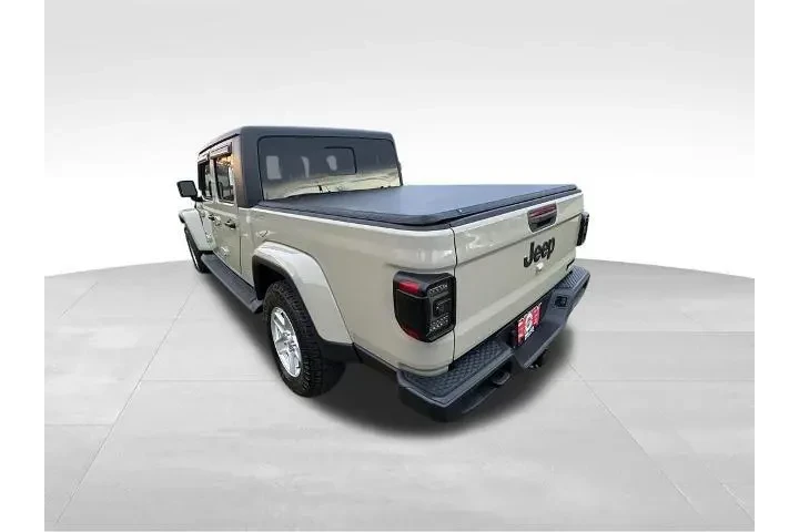 $27995 : Jeep Gladiator 2020 4x4 Spor image 4