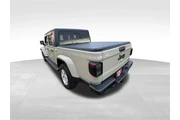 $27995 : Jeep Gladiator 2020 4x4 Spor thumbnail