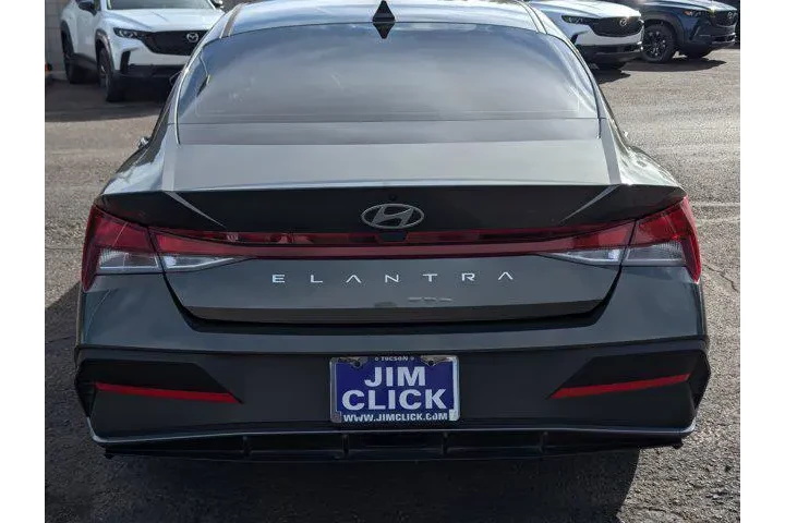 $20999 : Hyundai ELANTRA 2024 SE 4dr image 3