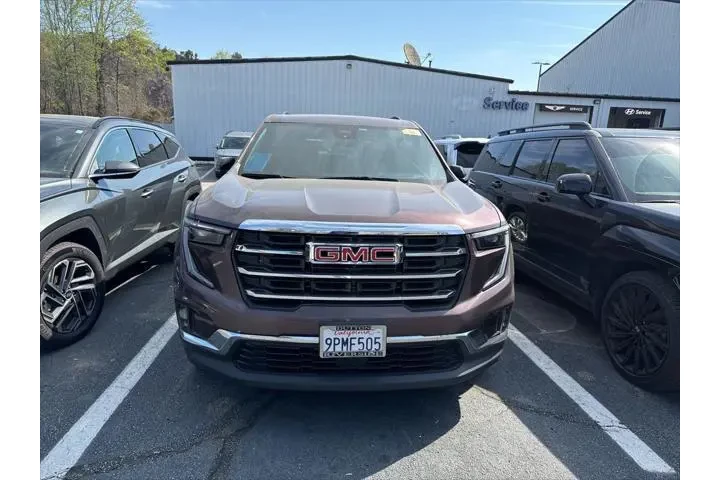 $35591 : GMC Acadia 2024 Elevation 4d image 2