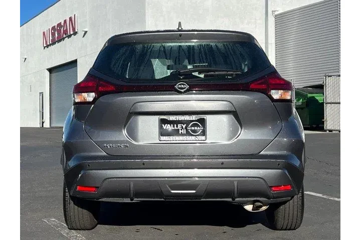 $12997 : Nissan Kicks 2023 S 4dr Cros image 5