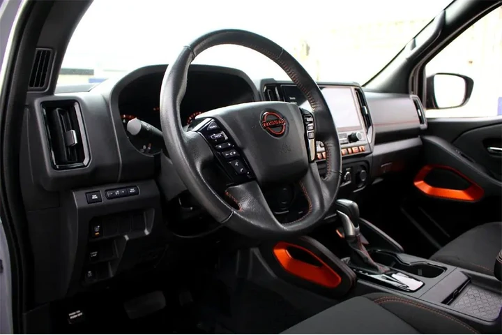 $33599 : Nissan Frontier 2025 4x2 PRO image 8
