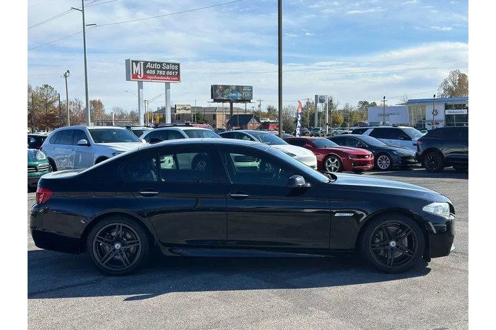 2011 BMW 5 SERIES 535I SEDAN image 8