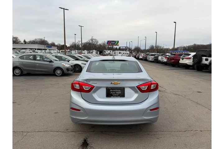 $9980 : 2017 Cruze 4dr Sdn 1.4L LT w/ image 3