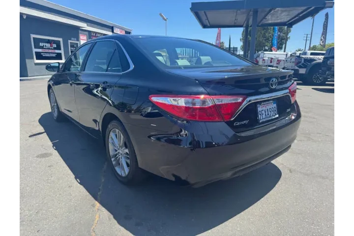 $16998 : 2017 Camry SE image 6