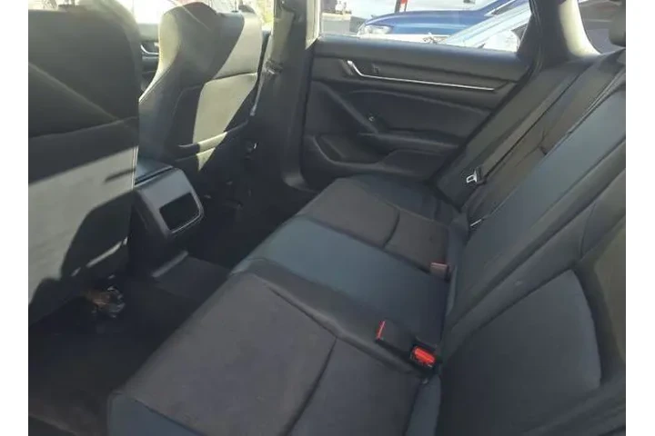 $21600 : Honda Accord 2018 Sport 4dr image 6