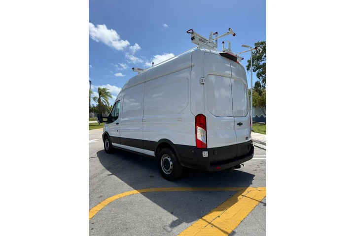 $20900 : FORD TRANSIT  250 image 8