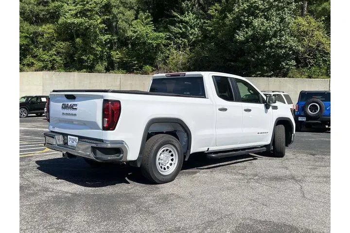 $21990 : GMC Sierra 1500 2023 4x2 Pro image 3