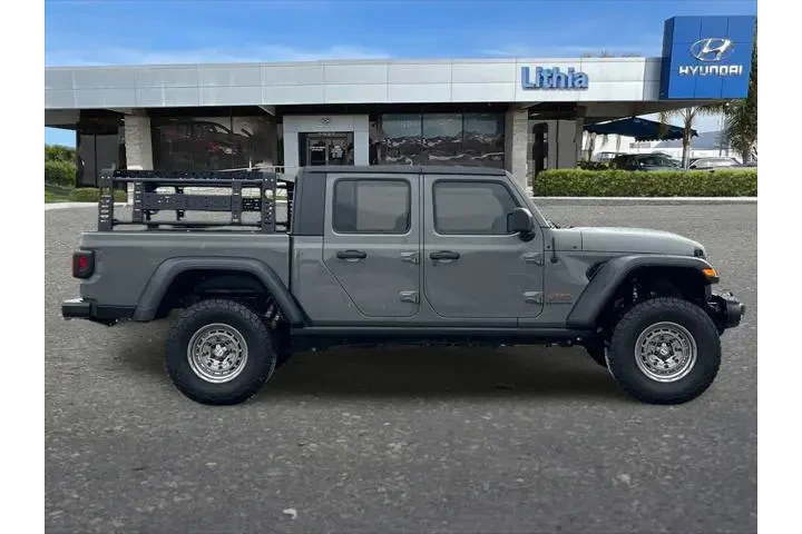$33999 : Jeep Gladiator 2021 4x4 Moja image 9