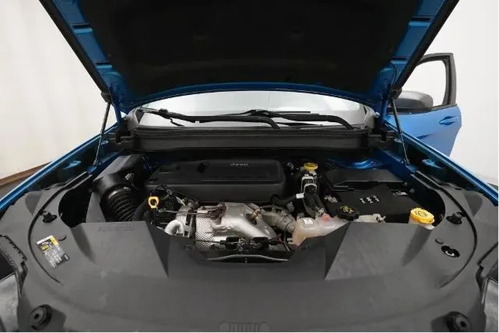 $21798 : Jeep Cherokee 2020 4x4 Trail image 3