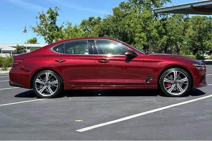 $33428 : Genesis G70 2024 2.5T Standa image 10