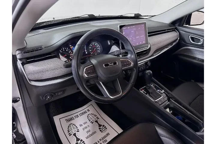 $23000 : Jeep Compass 2022 4x4 Latitu image 9