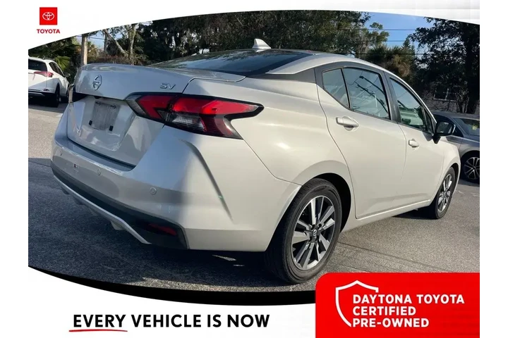 $12000 : Nissan Versa 2020 SV 4dr Sed image 5