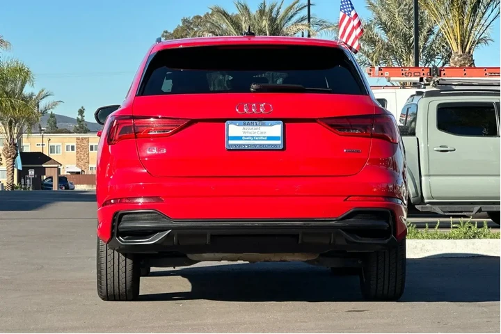 $21900 : Audi Q3 2022 AWD quattro S l image 5