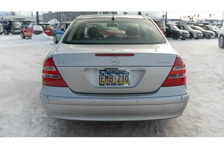 $4000 : Mercedes-Benz E-Class 2004 A image 3