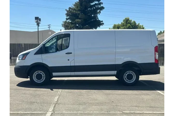 $39990 : Ford Transit 2024 150 3dr SW image 6