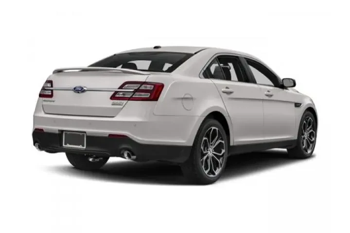 $20998 : Ford Taurus 2018 AWD SHO 4dr image 2