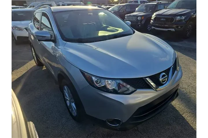 $13590 : Nissan Rogue Sport 2018 S 4d image 2