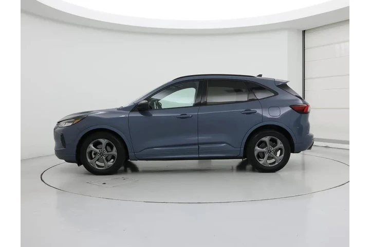 $19998 : Ford Escape 2023 ST-Line 4dr image 3