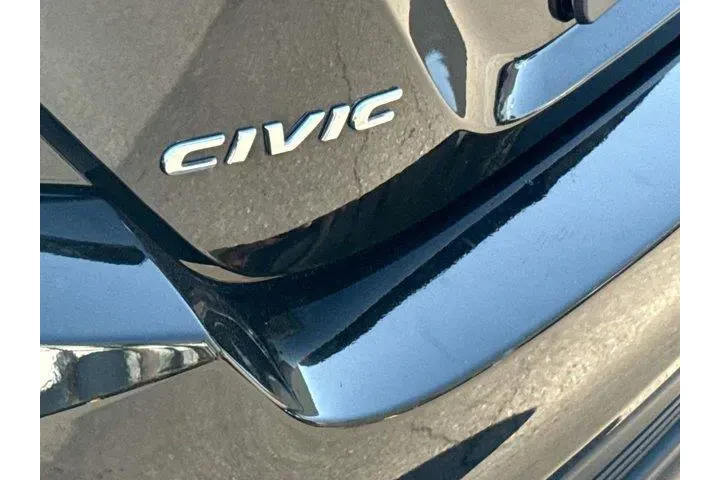 $15500 : Honda Civic 2018 LX 2dr Coup image 10
