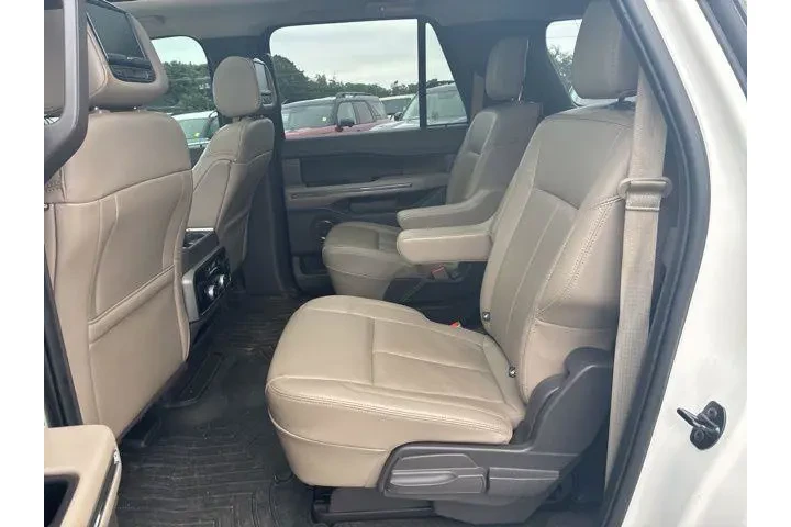 $27992 : Ford Expedition MAX 2020 4x2 image 9