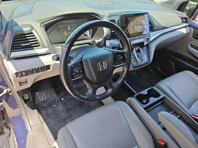 $24998 : Pre-Owned 2020 Honda Odyssey image 10