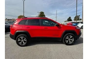 $9179 : Jeep Cherokee 2017 4x4 Trail thumbnail