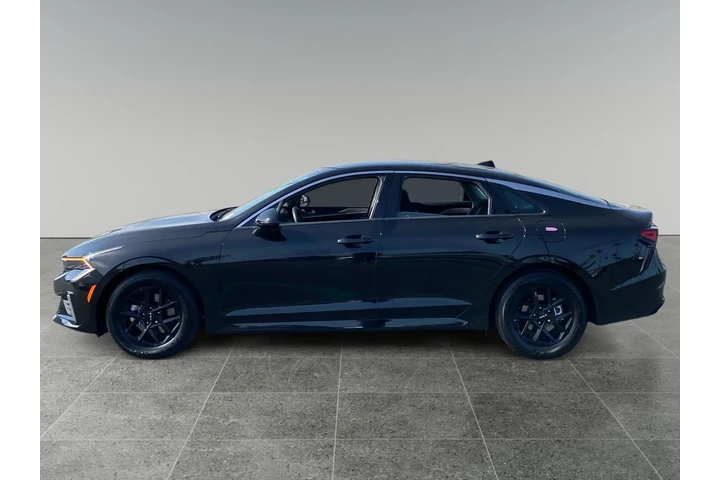 $33105 : Kia K5 2025 LXS 4dr Sedan image 2