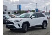 $32588 : Toyota RAV4 2024 XLE 4dr SUV thumbnail