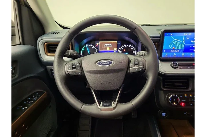 $37998 : Ford Maverick 2024 Lariat 4d image 10
